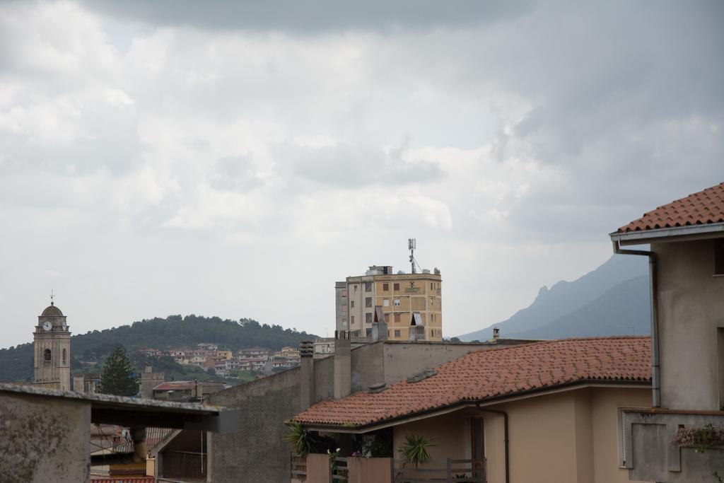 B&B Annalu' Guspini Exteriér fotografie