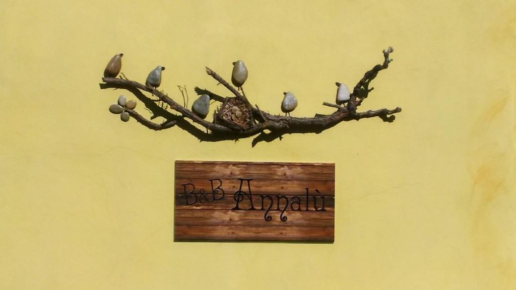 B&B Annalu' Guspini Exteriér fotografie
