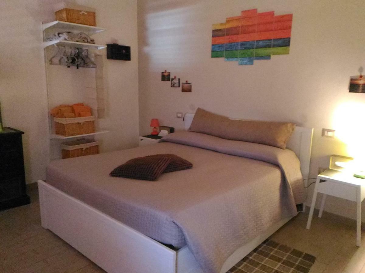 B&B Annalu' Guspini Exteriér fotografie